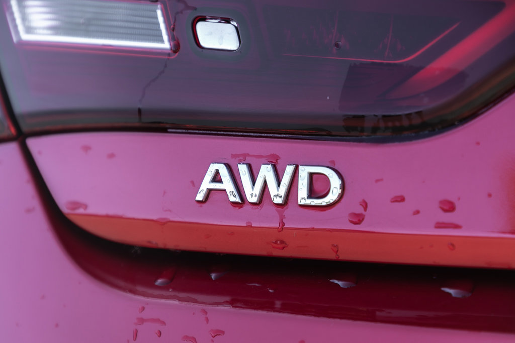 2021 Infiniti Q60-12