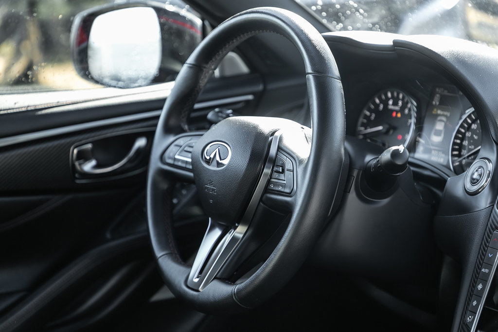2021 Infiniti Q60-25
