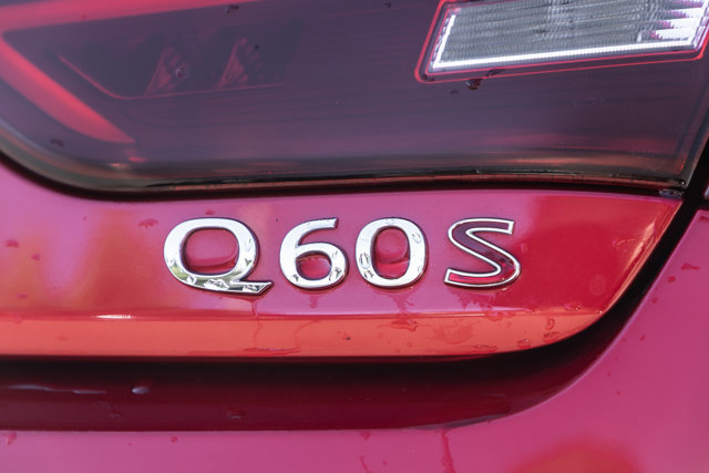 2021 Infiniti Q60-10
