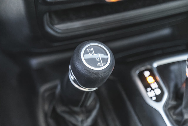 2019 Jeep Wrangler Sport S-29