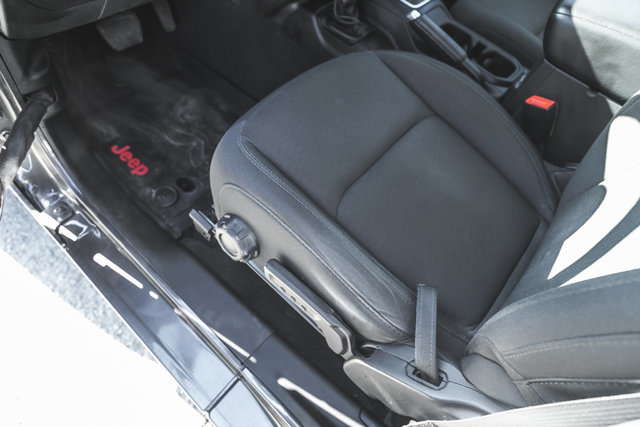 2019 Jeep Wrangler Sport S-14