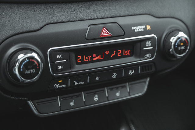 2020 Kia Sorento EX V6-34