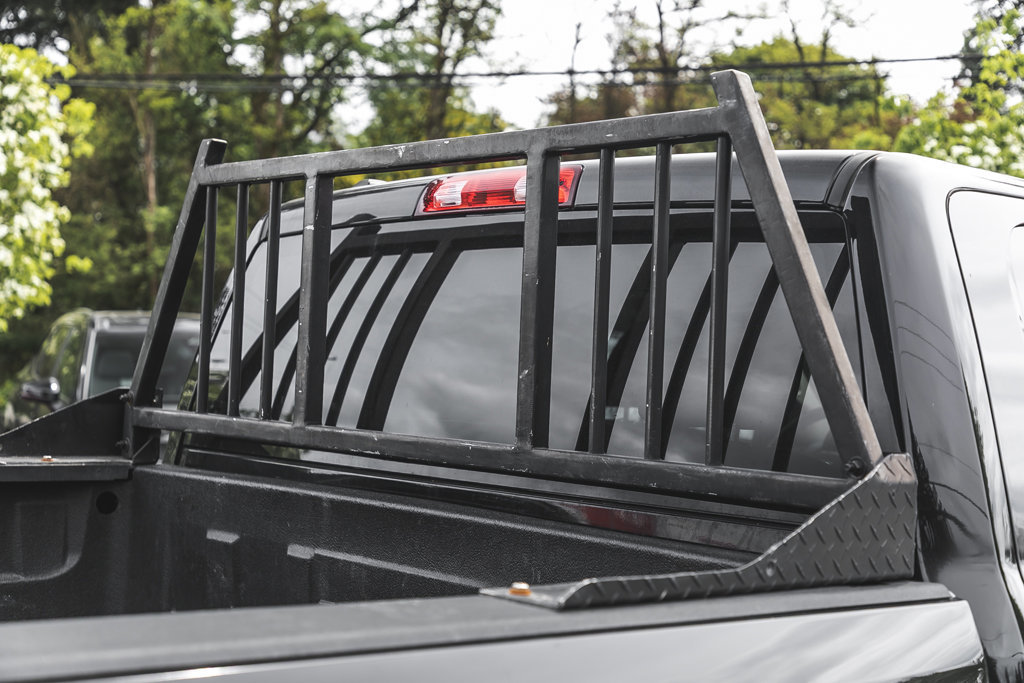 2022 Ram 1500 Classic SLT-11