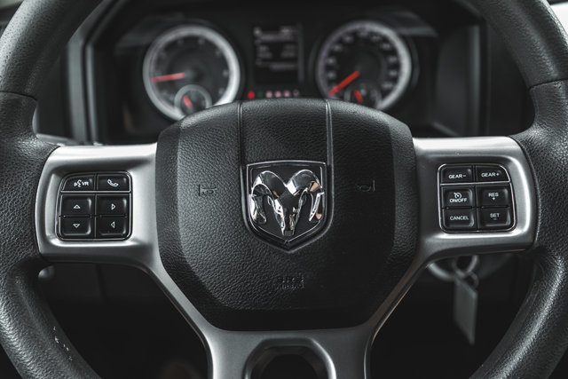 2022 Ram 1500 Classic SLT-30