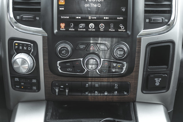 2014 Ram 1500 Laramie-31