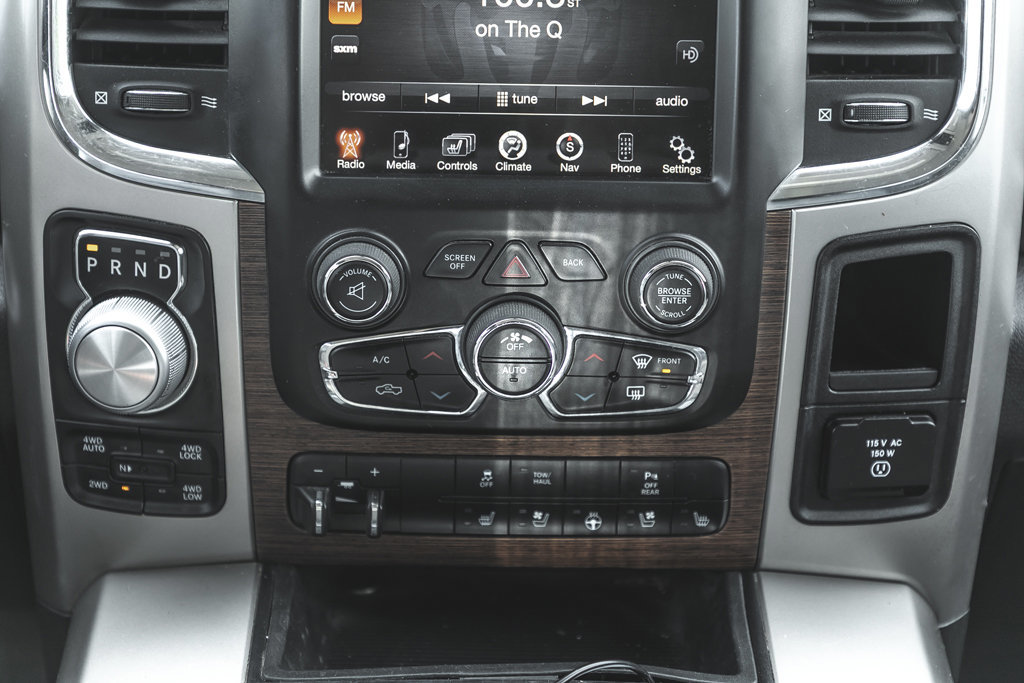 2014 Ram 1500 Laramie-31