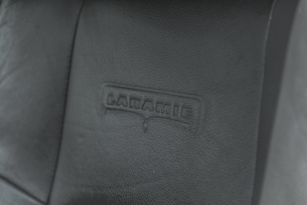 2014 Ram 1500 Laramie-24