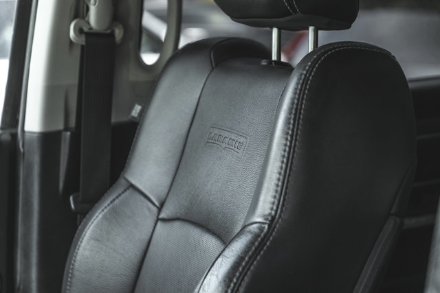 2014 Ram 1500 Laramie-25