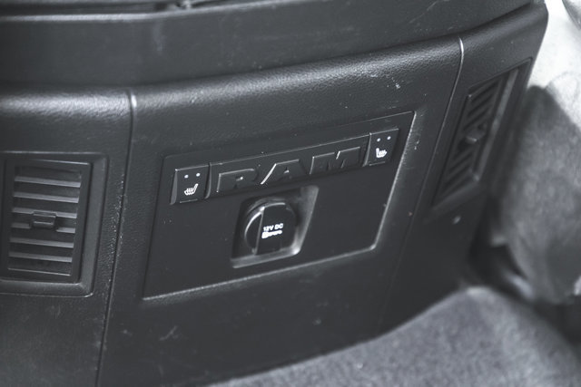 2014 Ram 1500 Laramie-27