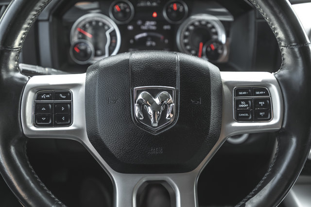 2014 Ram 1500 Laramie-34