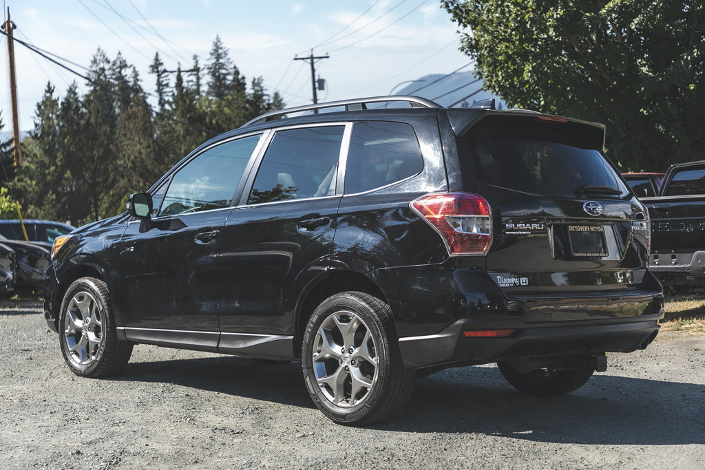 2016 Subaru Forester i Limited-6
