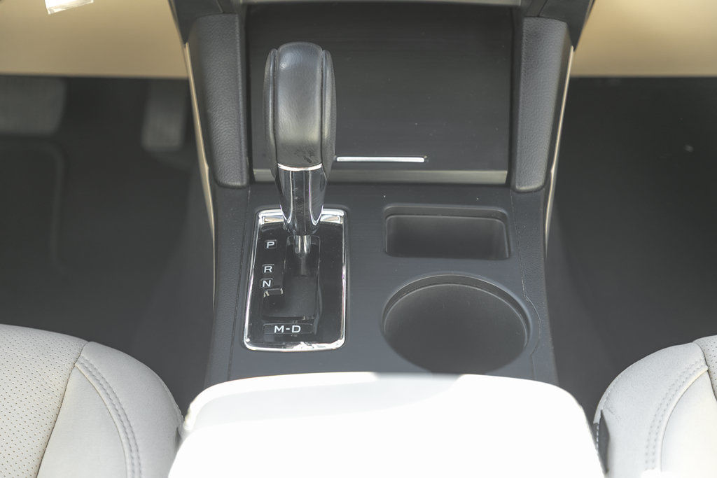 2019 Subaru Outback Limited-26