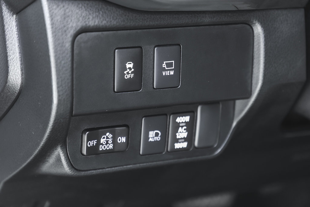 2023 Toyota Tacoma-18