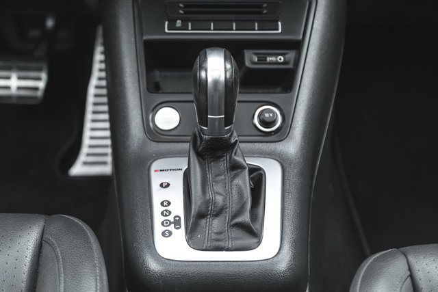 2017 Volkswagen Tiguan Wolfsburg Edition-26
