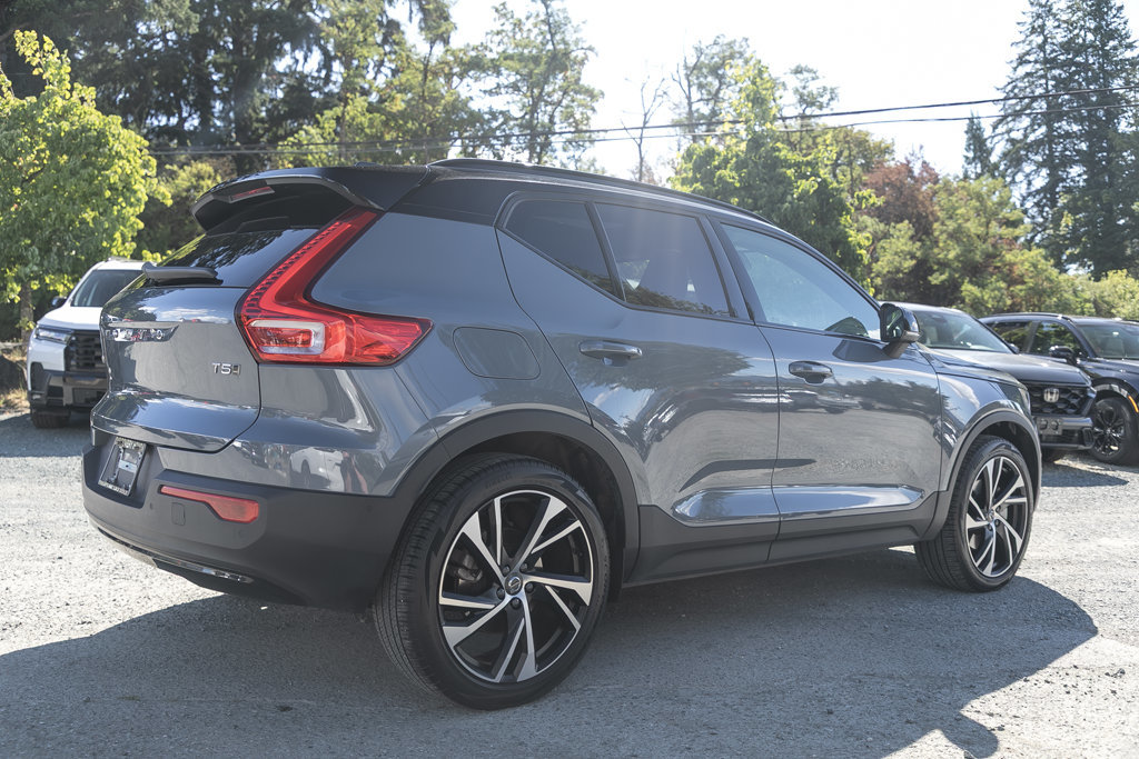 2021 Volvo XC40 R-Design-8
