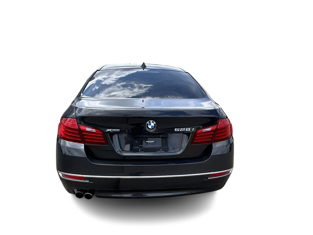 Used 2016  BMW 528i xDrive image 9