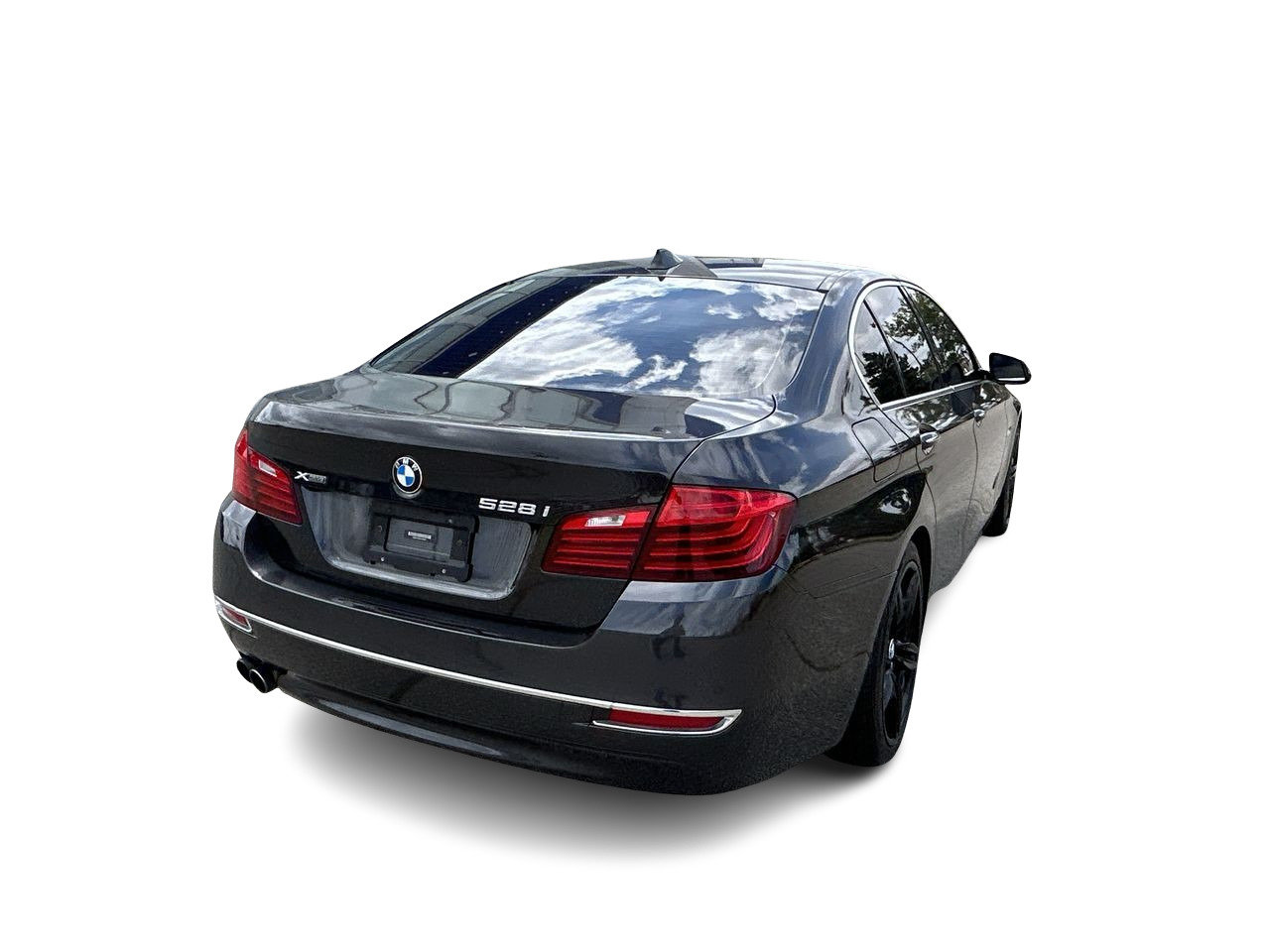 Used 2016  BMW 528i xDrive image 10