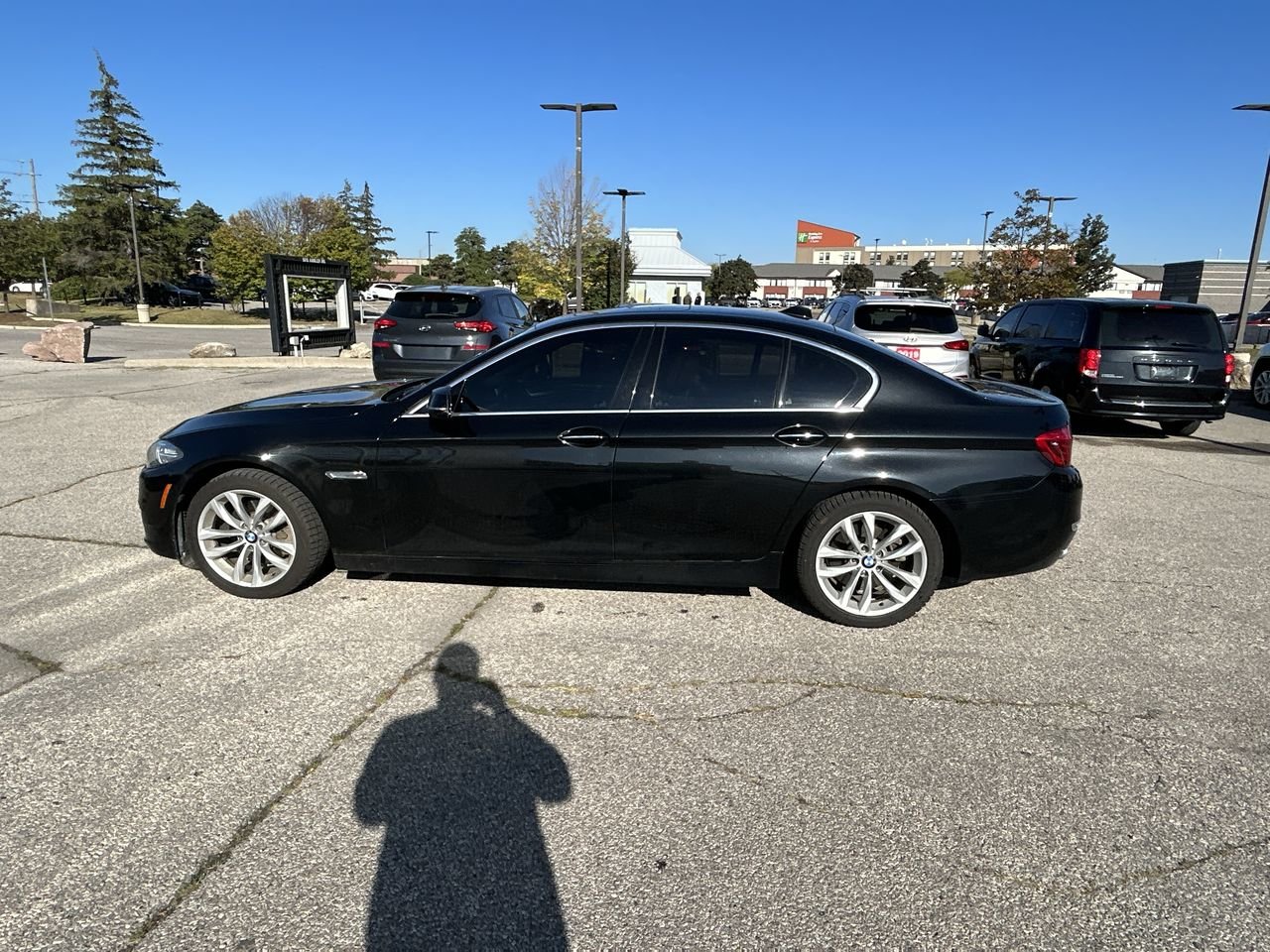 Used 2016  BMW 528i xDrive image 5