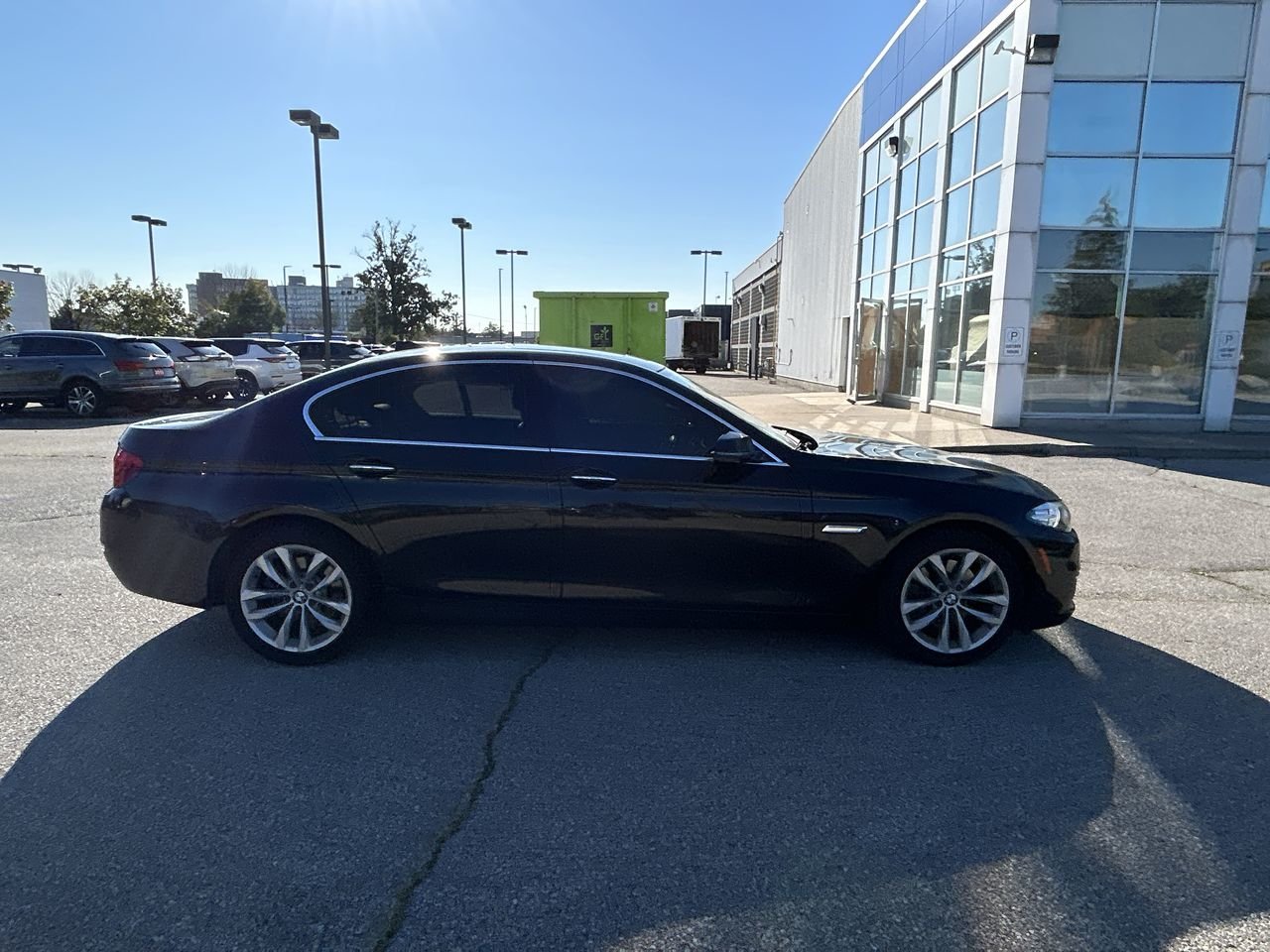 Used 2016  BMW 528i xDrive image 13