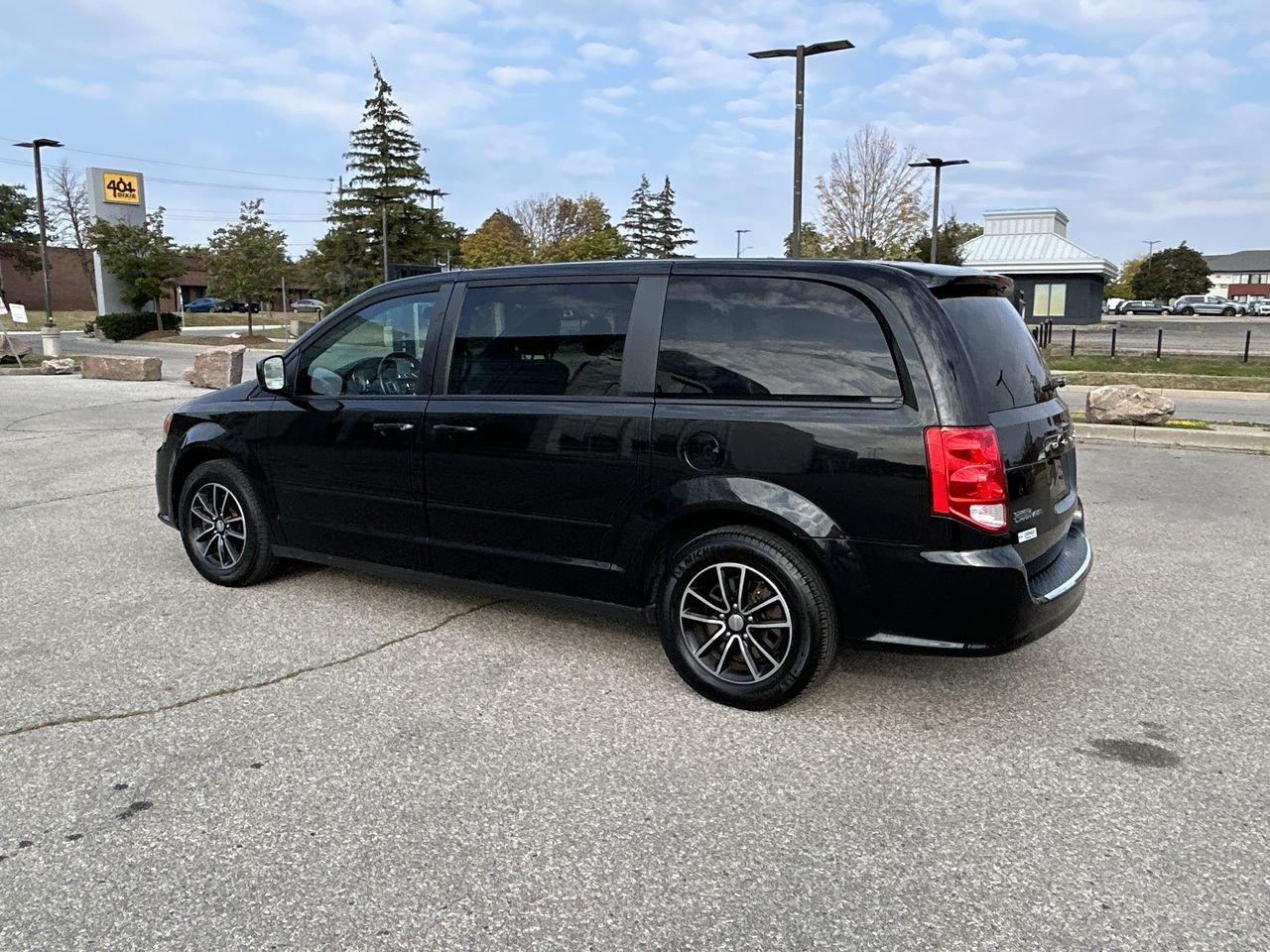 Used 2017  Dodge GT image 7