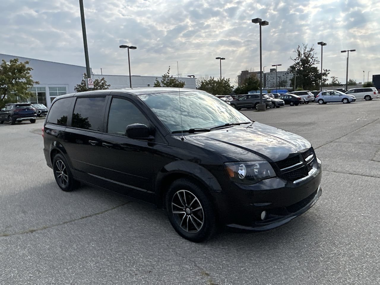 Used 2017  Dodge GT image 13