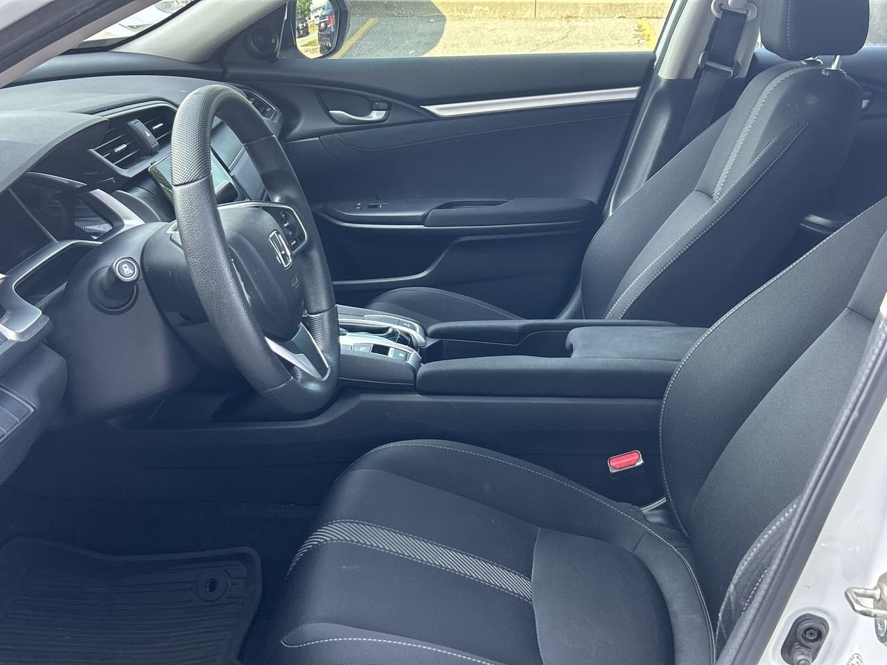 Used 2016  Honda EX image 19