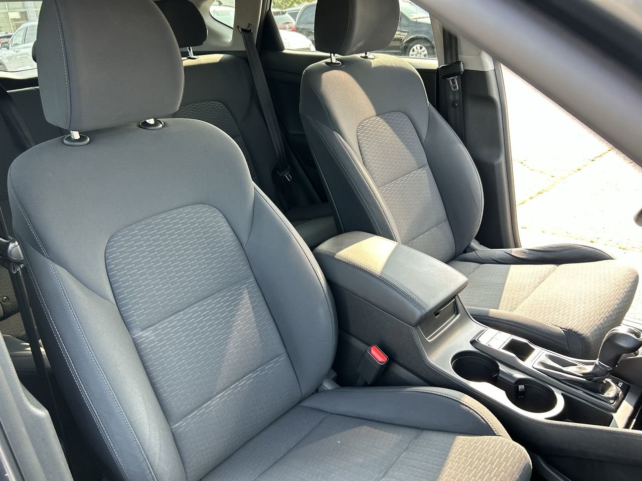 Used 2020  Hyundai Preferred image 29