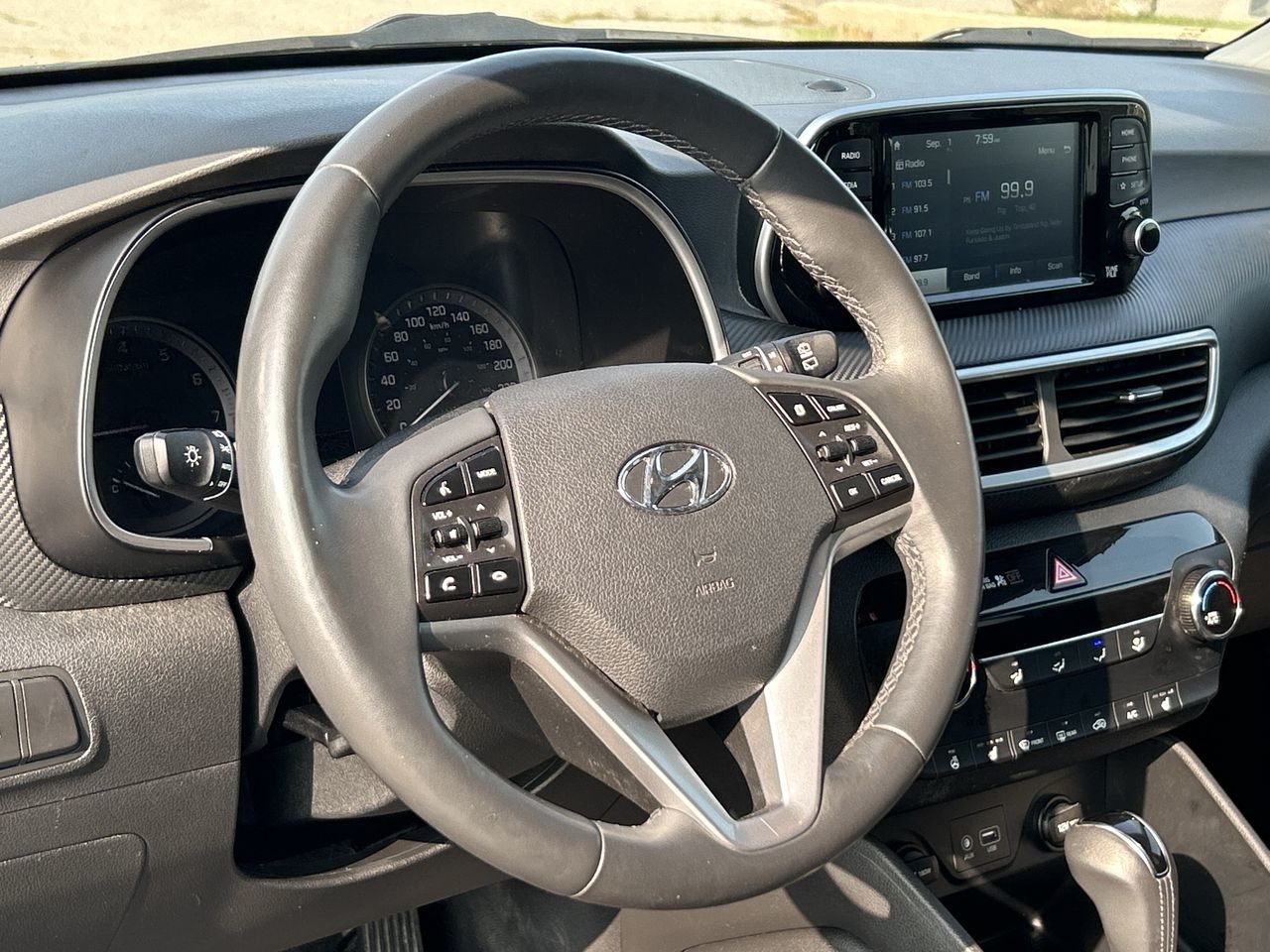 Used 2020  Hyundai Preferred image 20