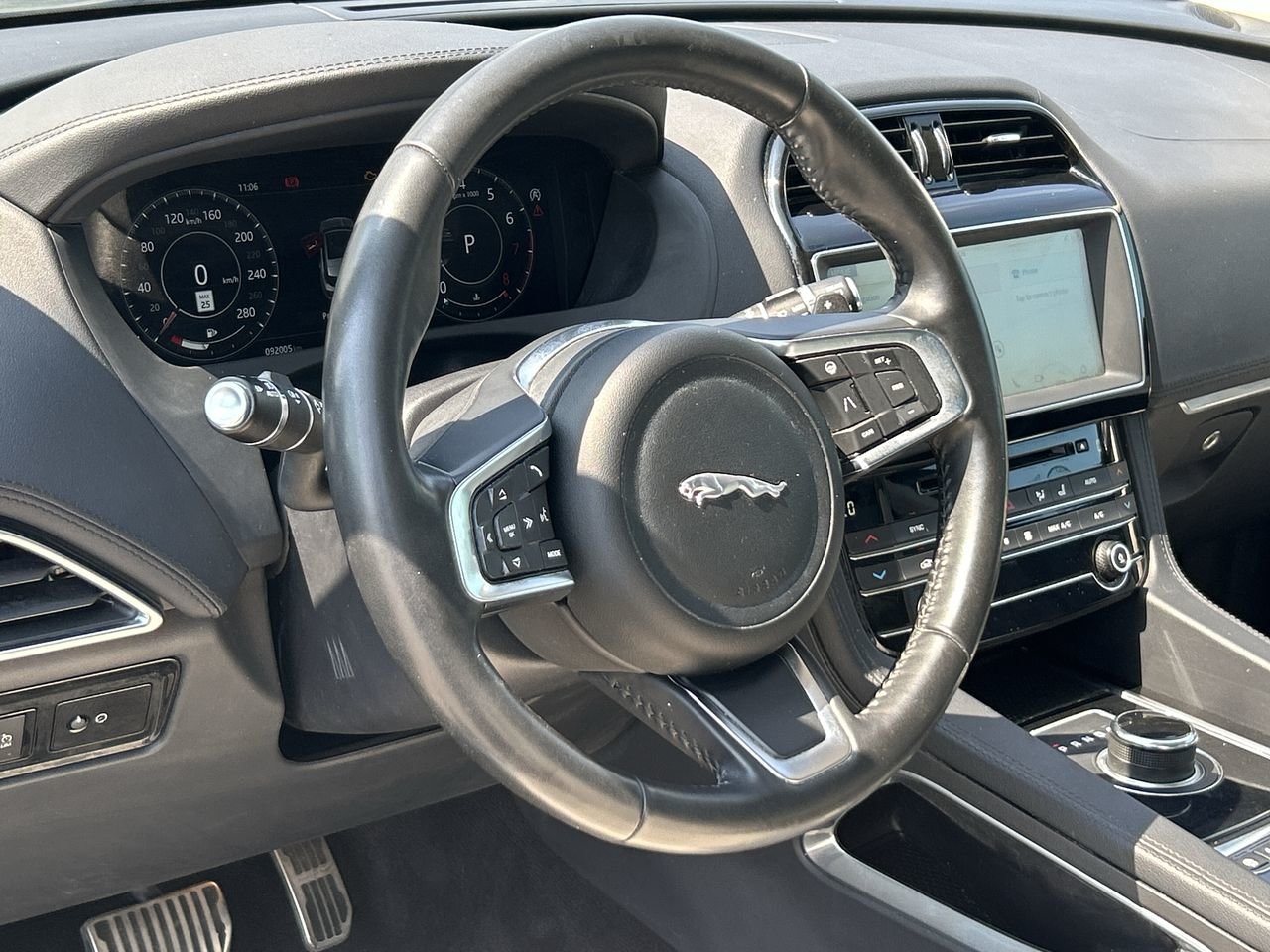 Used 2019  Jaguar Prestige image 22