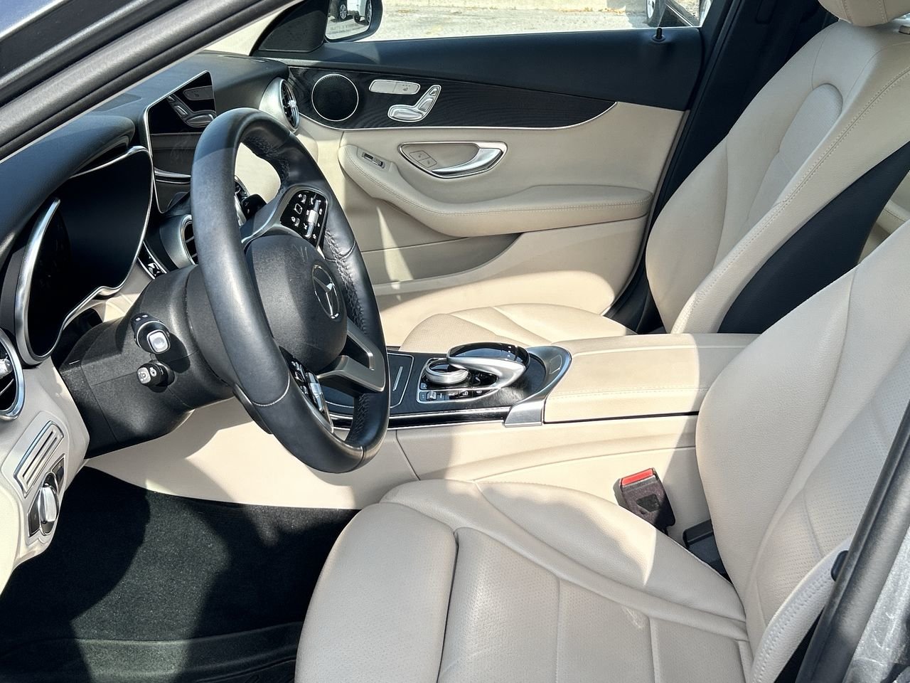 Used 2020  Mercedes-Benz C 300 image 19