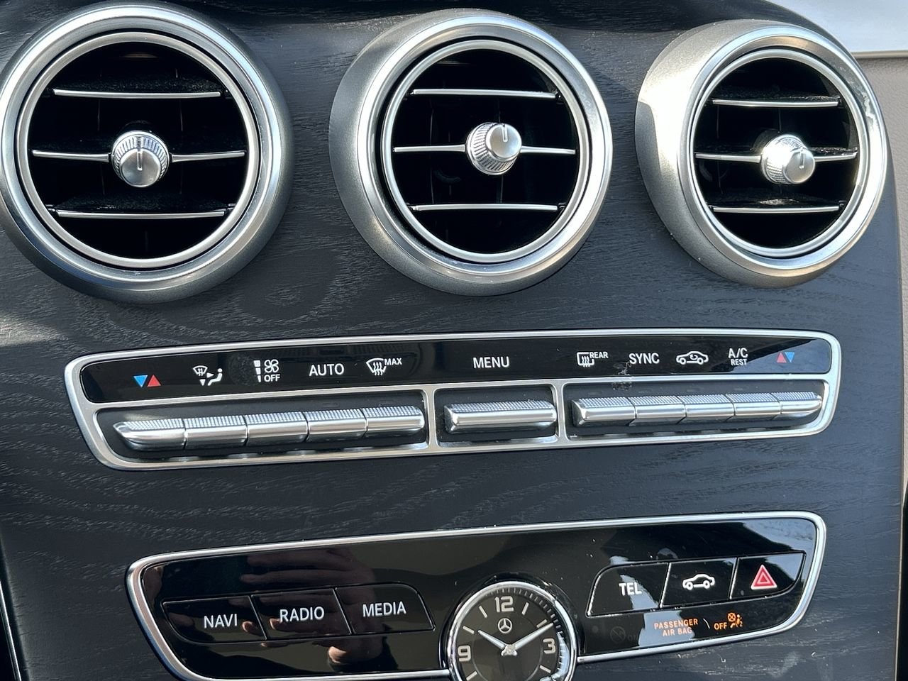 Used 2020  Mercedes-Benz C 300 image 23