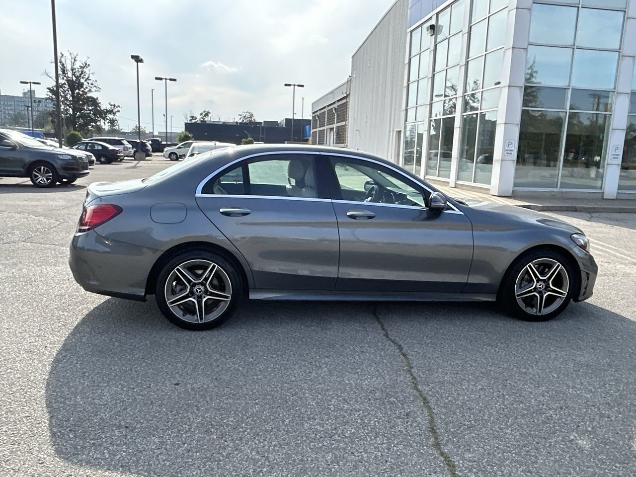 Used 2020  Mercedes-Benz C 300 image 13