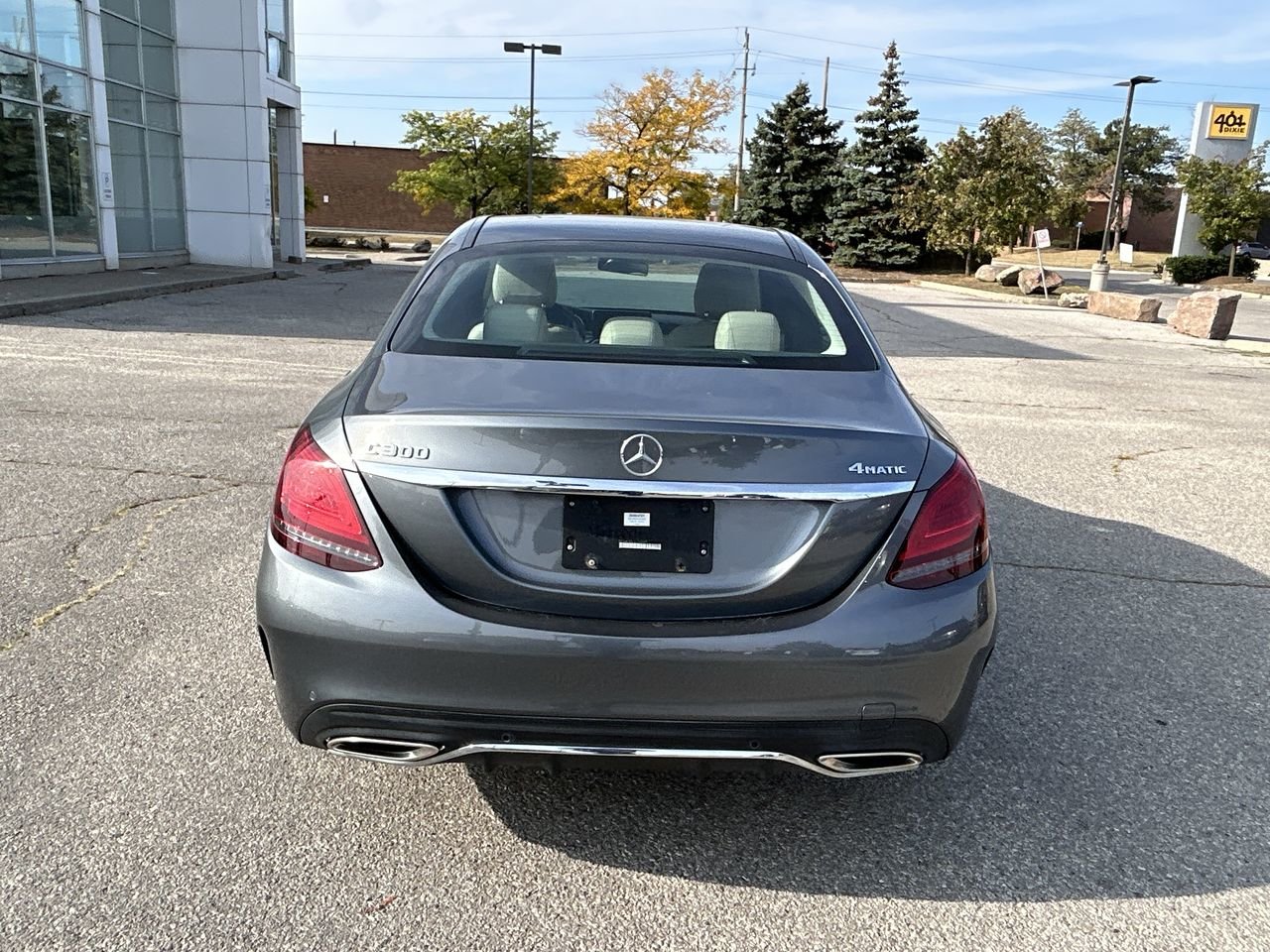 Used 2020  Mercedes-Benz C 300 image 9