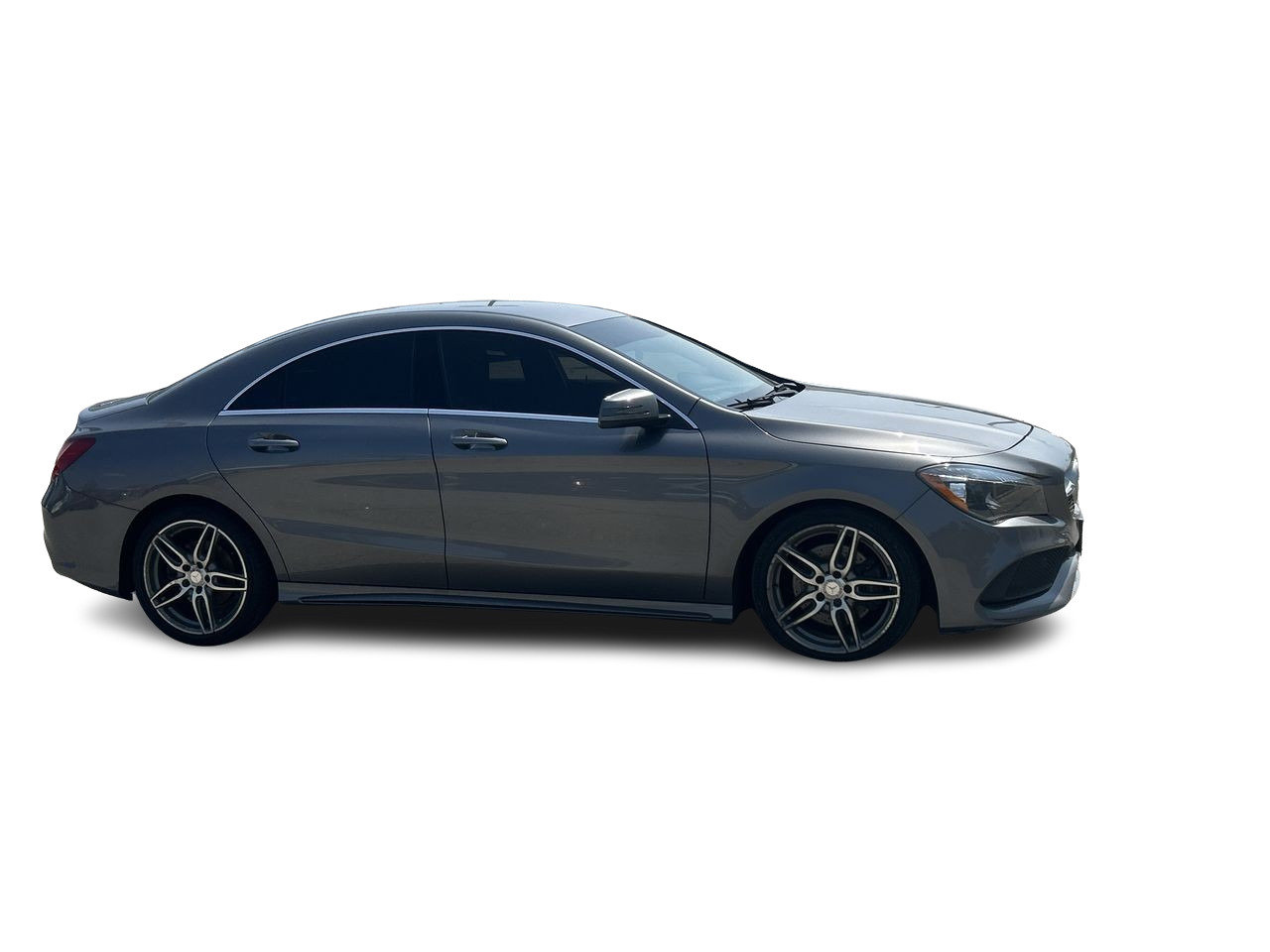 Used 2017  Mercedes-Benz CLA 250 image 13