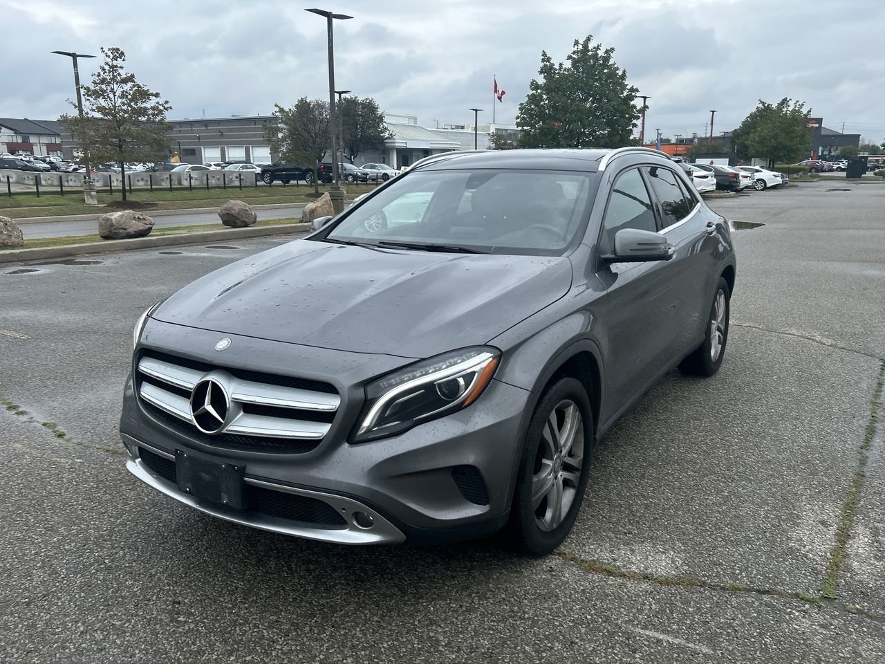 Used 2016  Mercedes-Benz GLA 250 image 2