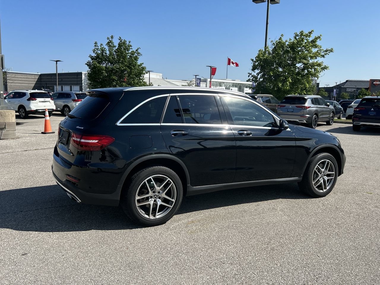 Used 2018  Mercedes-Benz GLC 300 image 10