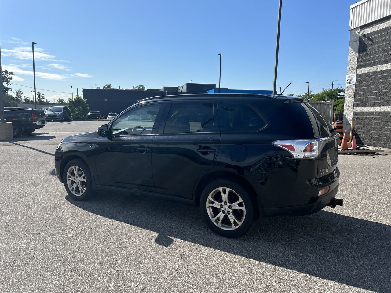 Used 2014  Mitsubishi SE image 6