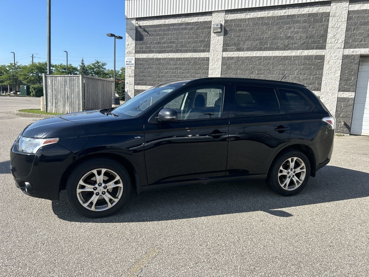 Used 2014  Mitsubishi SE image 4