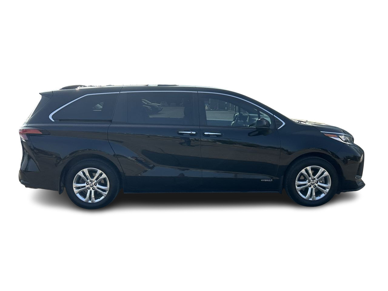 Used 2021  Toyota  image 13