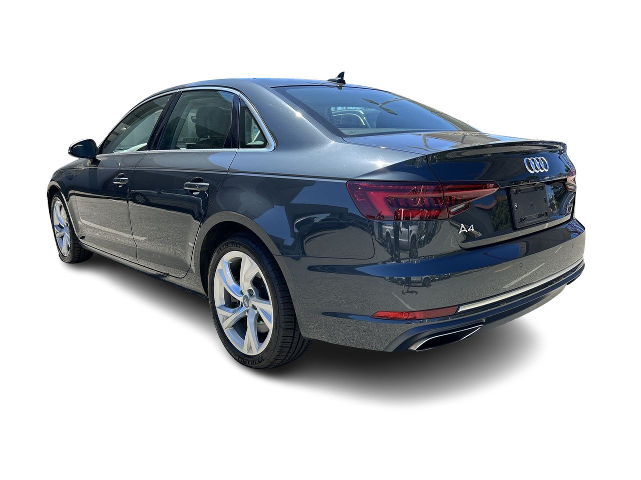 Used 2019 Manhattan Grey Met Audi 2.0T Progressiv quattro 7 sp image 7