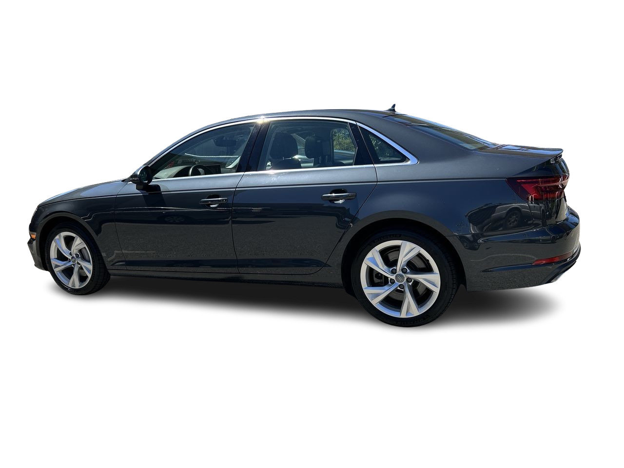 Used 2019 Manhattan Grey Met Audi 2.0T Progressiv quattro 7 sp image 6