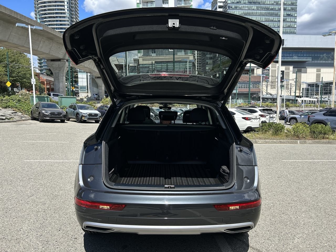 Used 2020 Manhattan Grey Met Audi 45 2.0T Progressiv quattro 7sp S Tronic image 33