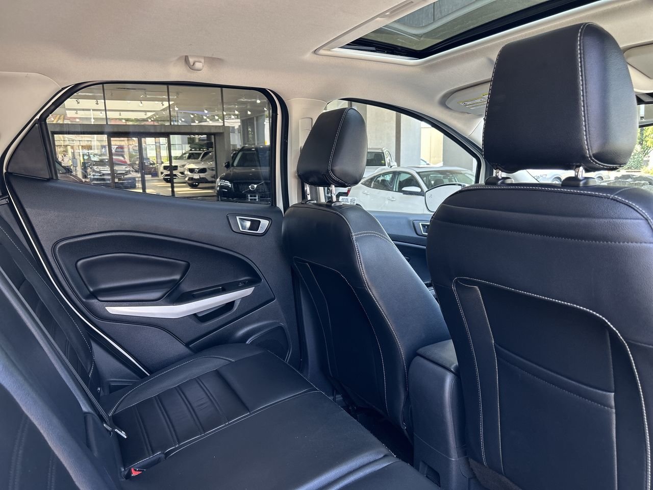 Used 2020 White Ford Titanium 4WD image 30
