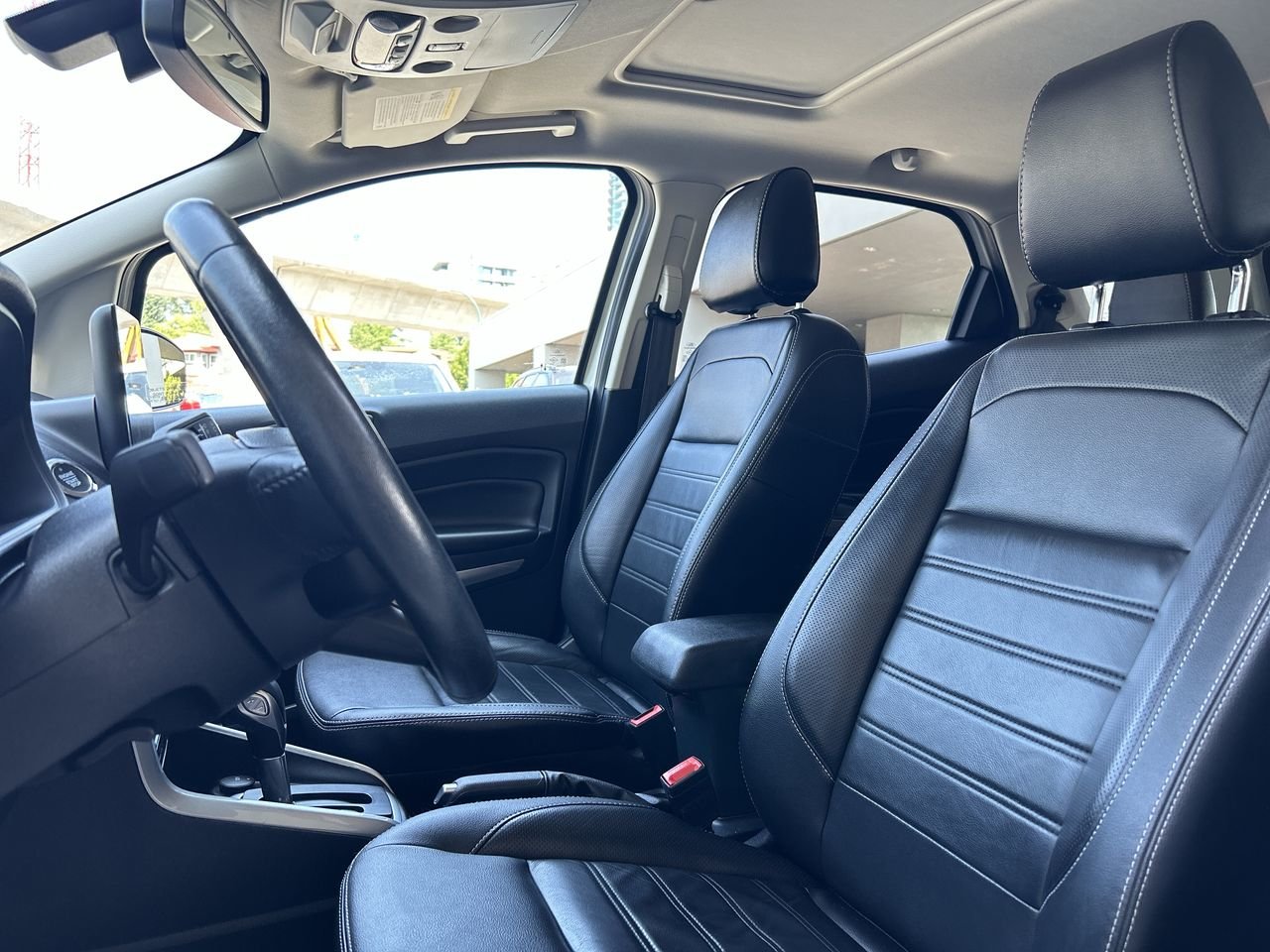 Used 2020 White Ford Titanium 4WD image 19