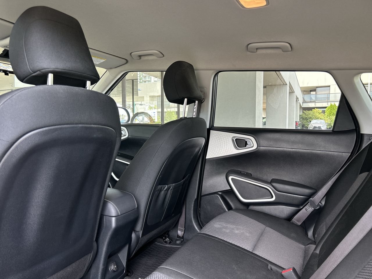 Used 2020 Gravity Grey (MET) Kia EV Premium image 30