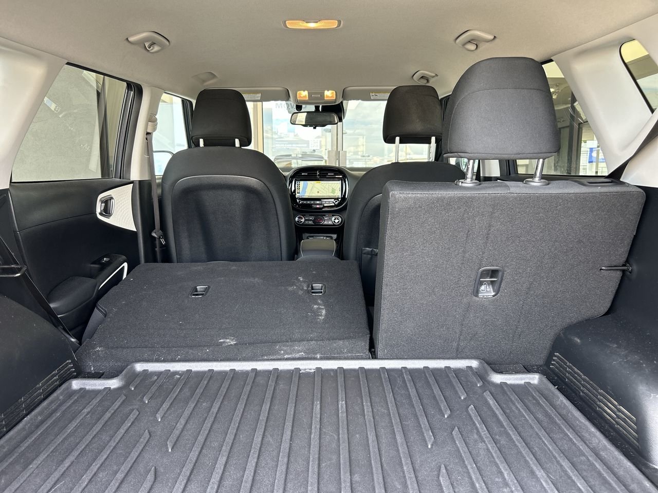 Used 2020 Gravity Grey (MET) Kia EV Premium image 31