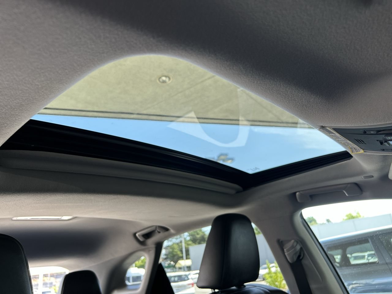 Used 2020 Silver Lexus 8A image 30