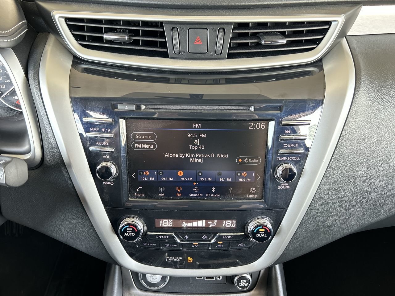 Used 2019 Magnetic Black MET Nissan SV AWD CVT image 26
