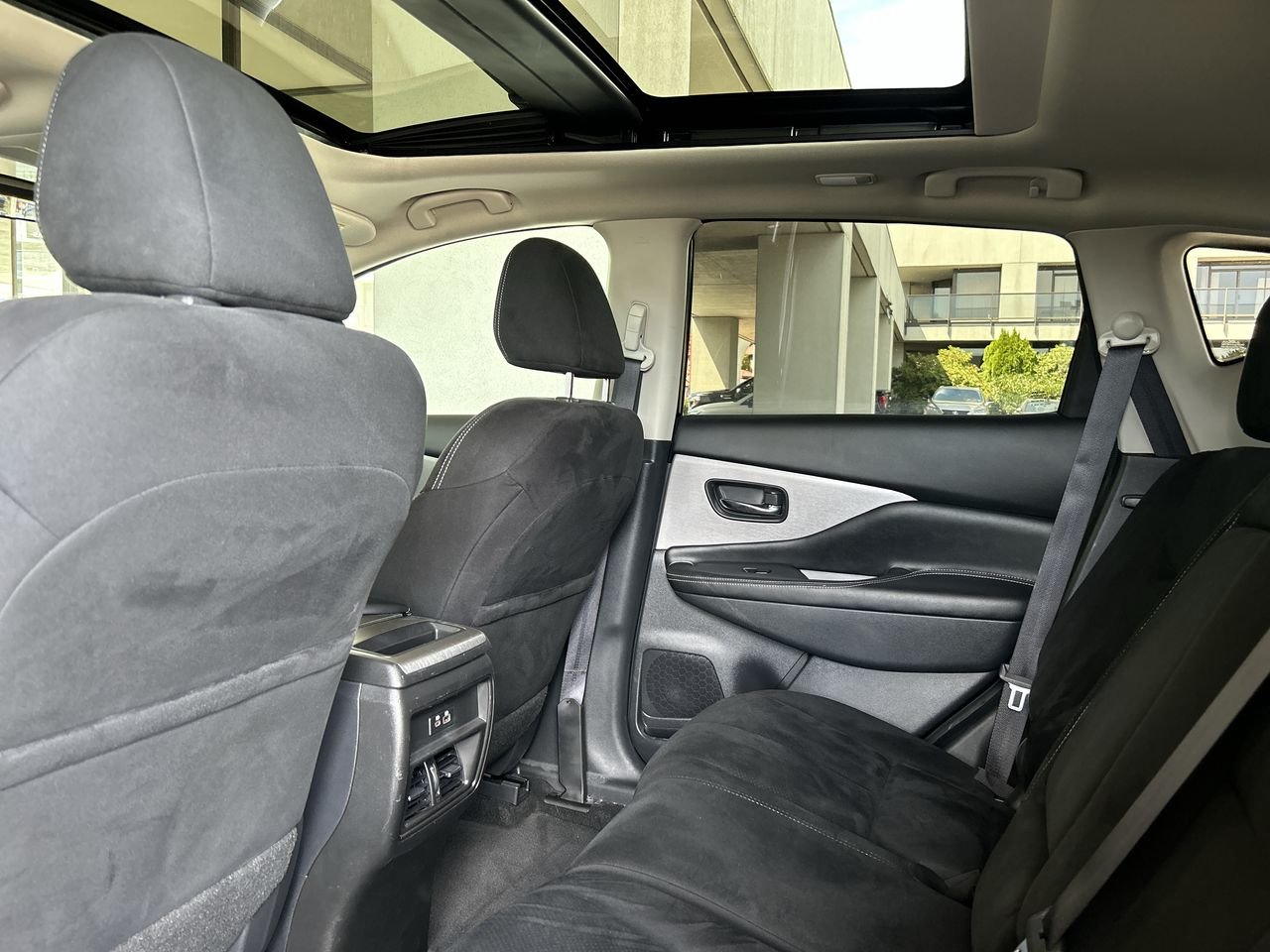 Used 2019 Magnetic Black MET Nissan SV AWD CVT image 30