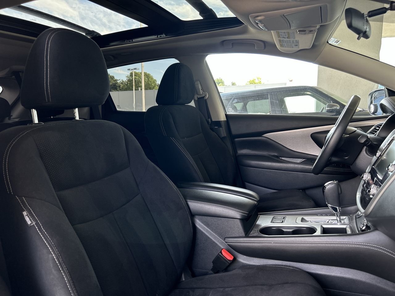 Used 2019 Magnetic Black MET Nissan SV AWD CVT image 34